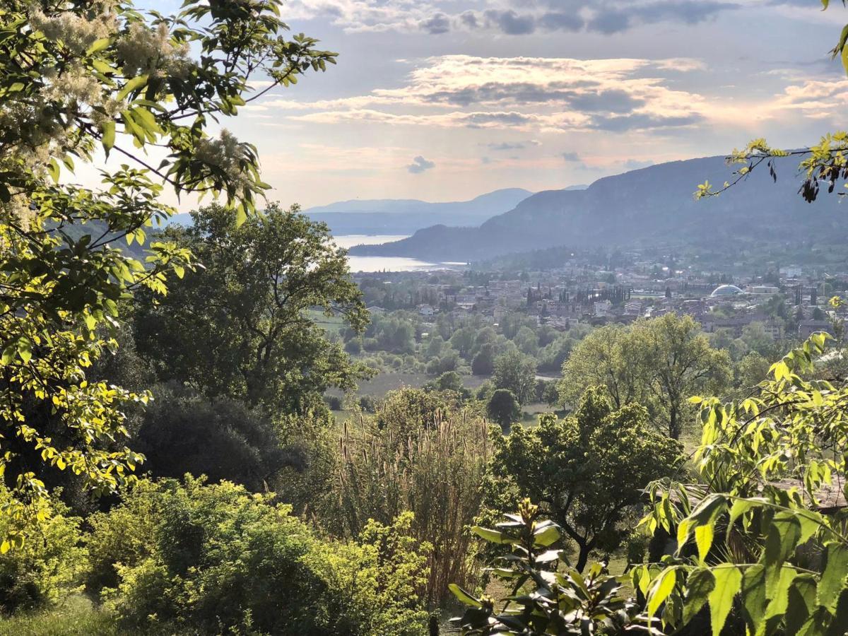 Dependance La Nicchia Hotel Costermano Bagian luar foto